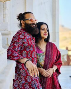 Saritha Jayasurya Instagram - 7305 beautiful days with you! ♥️ Happy 20 to us.