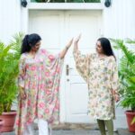 Saritha Jayasurya Instagram – Embrace the easy breezy summer vibes with our effortless casuals!
@sarithajayasurya @sharanyammenon
Photo @satzsugi
💄 @vinotha_makeupartist
