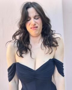 Actress Sasha Spielberg HD Instagram Photos and Wallpapers April 2024