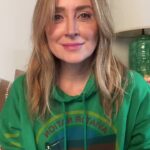 Sasha Alexander Instagram - #convosandcoffee w/ @caranatterson author of #thisissoawkward talking brain maturity & raising teenagers in today’s world. Best book and women @vanessakrollbennett listen up! ☕️