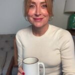 Sasha Alexander Instagram - It’s Summertime! Talking the importance of skincare and how to check our bodies w/ super dermatologist @dixierichardsmd! After losing a dear friend to skin cancer recently, my radar is up and wanting to continue to spread awareness and caution around our skin health. Take a listen. #skincancerawareness #convosandcoffee