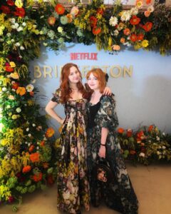 Sasha Alsberg Instagram - Dearest Readers, I went to the @netflixuk Bridgerton event and it was a ball 💕 cannot wait for season 3 and all the #Polin love! #bridgertonnetflix #bridgertonseason3 Dress: @aclotheshorse’s GLORIOUS dress from @selkie