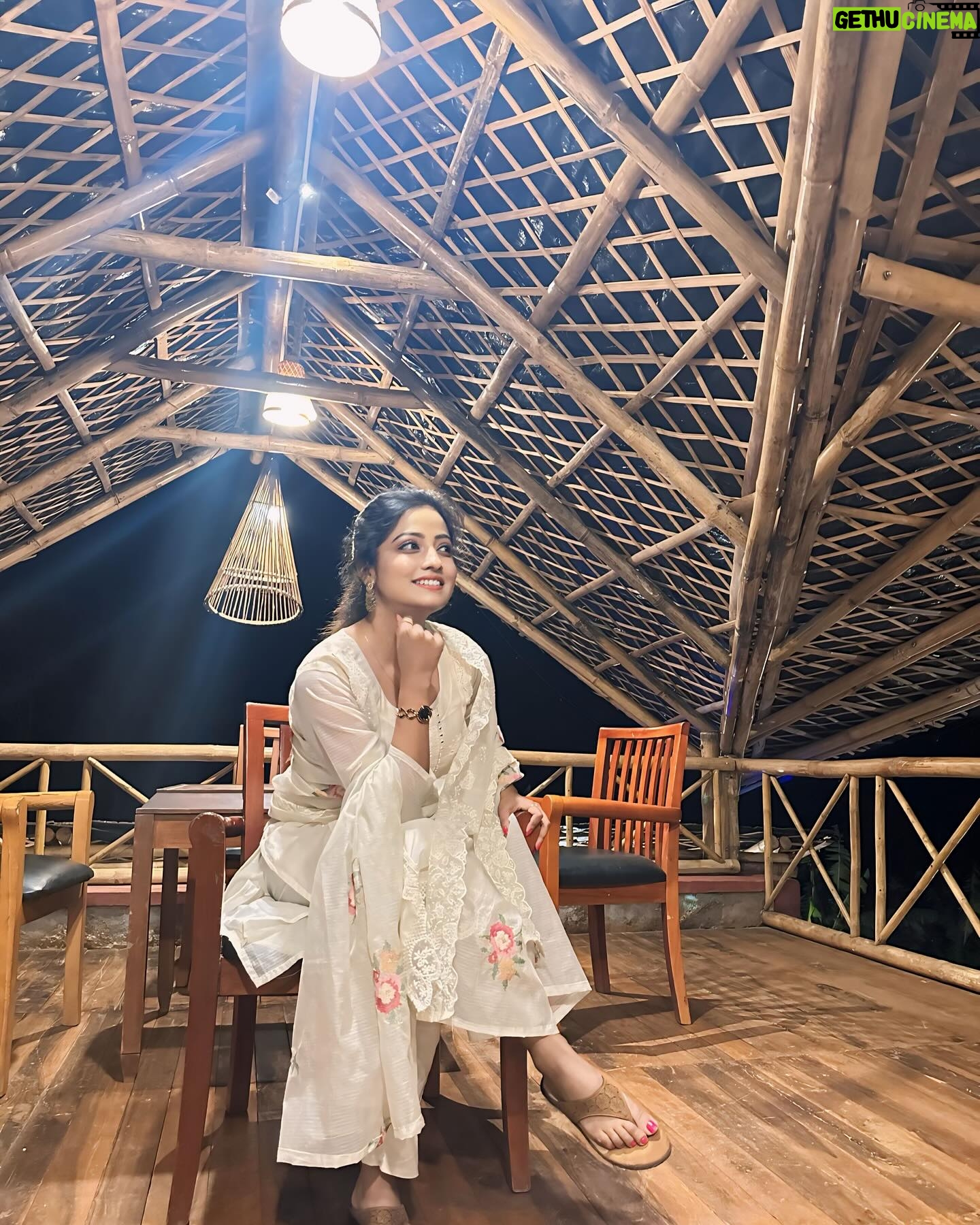 Sasmita Piyali Sahoo - 7K Likes - You can’t spell awesome without ME😉❤️..
.
.
#picoftheday #positivity #light #night #attitude #love #live #life #odiagirl #actress #beautiful #white #vibes #peaceful #mind #beyou #instagram #sasmitapiyalisahoo