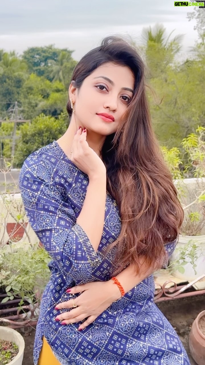 Sasmita Piyali Sahoo Instagram - 💞.. #reelitfeelit #reelsinstagram #reelsvideo #reelsindia #hindisong #actress #odiagirl #love #trending #instagram #sasmitapiyalisahoo