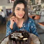 Sasmita Piyali Sahoo Instagram - Thank you all my lovely people for ur wishes… I’m really blessed to have you all…Keep showering ur luvv❤️💫… . . #picoftheday #birthday #celebration #birthdaycake #wishes #grateful #purelove #odiagirl #actress #instagram #sasmitapiyalisahoo