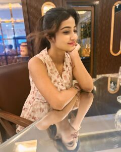 Sasmita Piyali Sahoo Instagram - Be who you want to be, not who others choose to see❤️💫.. . . #picoftheday #smile #positivity #vibes #attitude #love #odiagirl #actress #purelove #beautiful #pretty #live #white #lights #instagram #sasmitapiyalisahoo