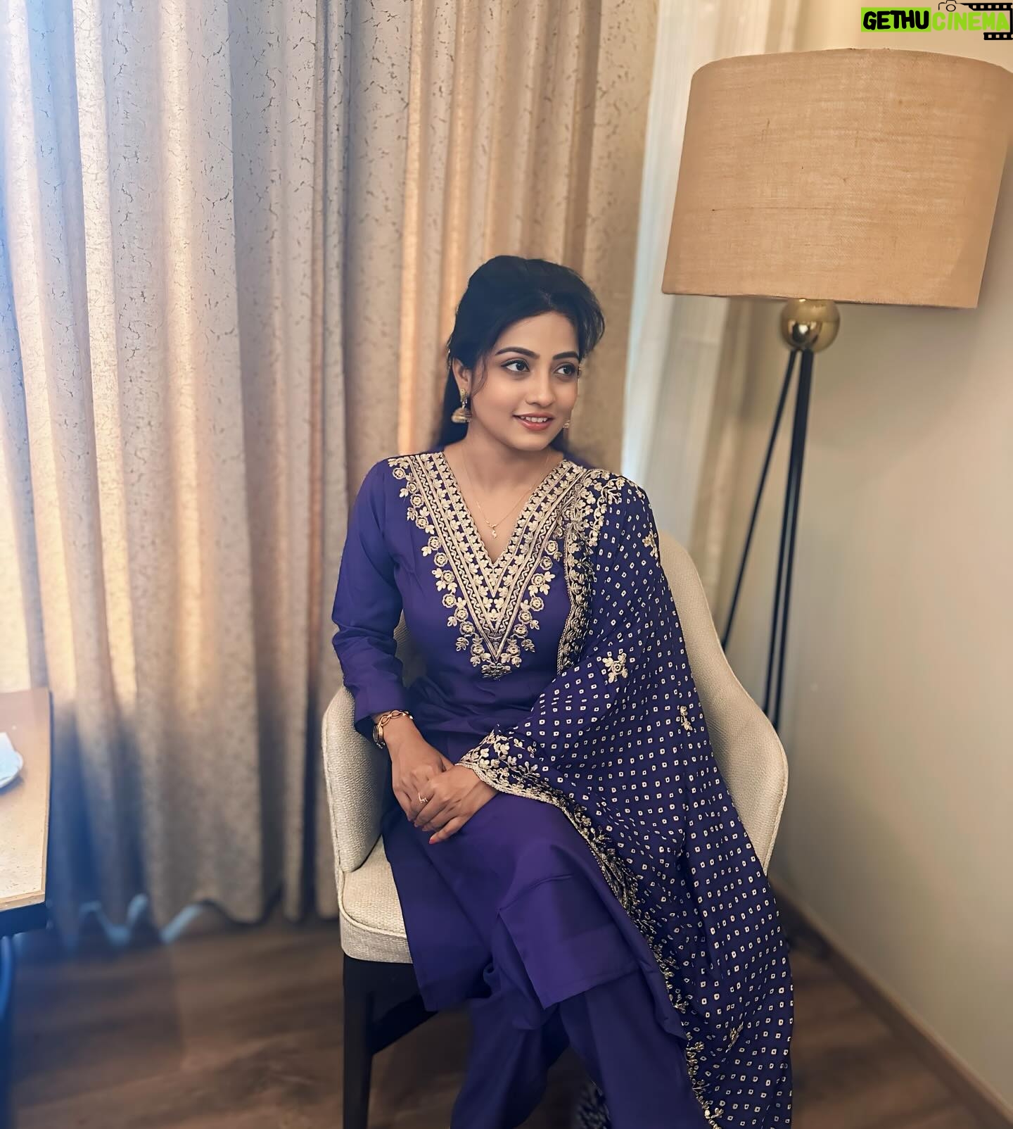 Sasmita Piyali Sahoo - 7.9K Likes - We meet again❤️💫…
.
.
#picoftheday #love #life #live #smile #asthetic #peace #positivity #vibrs #odiagirl #actress #motivation #beautiful #instagram #sasmitapiyalisahoo