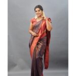 Sathya Devarajan Instagram - Happy Vishu and Tamil New Year to you! May the coming year bring you joy, prosperity, and abundance 🤗❤️ . . . . #sathyadevarajan #tamilnewyear #vishu #tamilactress #sarees #edhirneechal #suntv #tamilponnu #trending