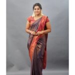 Sathya Devarajan Instagram - Happy Vishu and Tamil New Year to you! May the coming year bring you joy, prosperity, and abundance 🤗❤️ . . . . #sathyadevarajan #tamilnewyear #vishu #tamilactress #sarees #edhirneechal #suntv #tamilponnu #trending