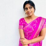 Sathya Devarajan Instagram - Can I be your forever “உன்னவள்” in ur fantasy love story ? ❤️🫶🥹 Saree : @trendingwithmathi 😇 . . . . #sathyadevarajan #tamilponnu #suntv #aadhirai #tamilactress #saree #ethirneechal