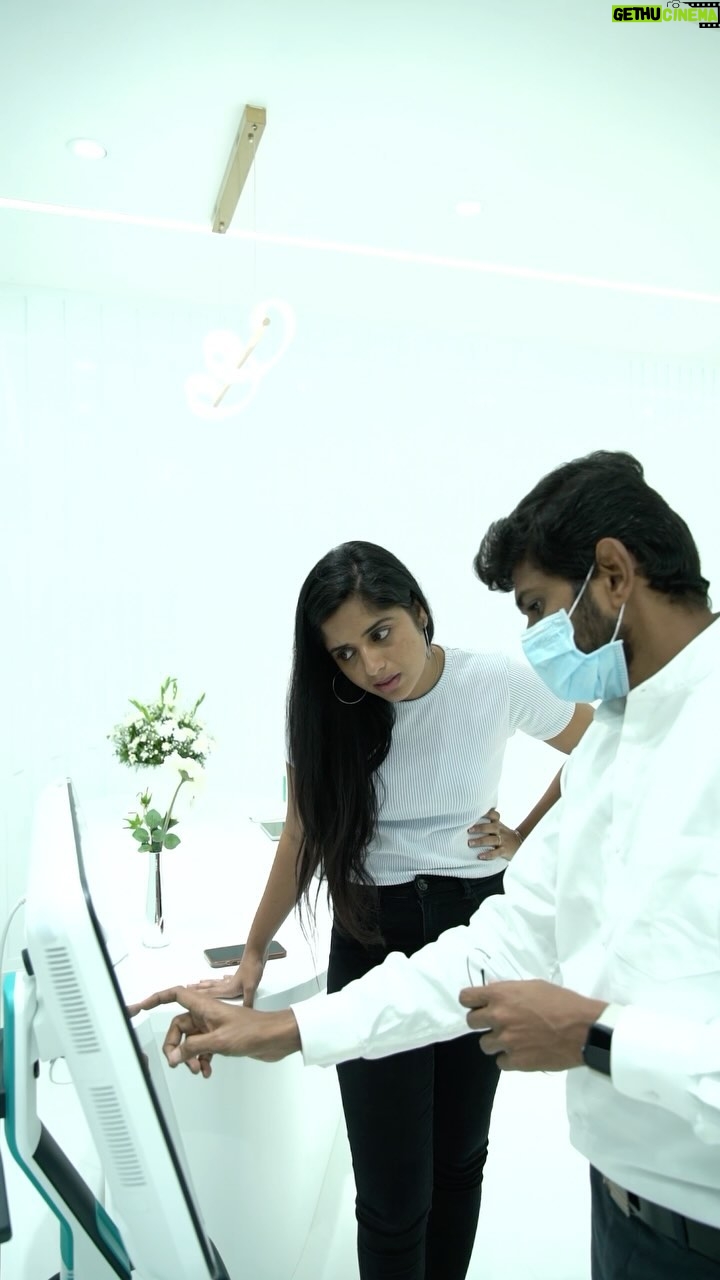 Sathya Devarajan Instagram - A smile you’ll love ; an experience you’ll enjoy Creating lasting smiles @drkishorsdentistry For more details call 9361135459 | 9994840000 Branches at 📍Chennai 📍Bengaluru 📍Coimbatore 📍Tirupur #topinvisalignprovider #Diamondinvisalignprovider #drkishorsdentistry #drkishorsinvisaligncentre #invisaligntirupur #invisaligncoimbatore #coimbatoreinvisalign #tirupurinvisalign #diamondinvisaligndoctor #topinvisaligndoctor #invisalignsouthindia #invisaligntamilnadu #invisalignchennai #invisalignsalem #invisaligntrichy #invisalignerode #invisalignbeforeafter #invisaligndoctorincoimbatore #invisalignmadurai #smilecorrectioncoimbatore #invisalignincoimbatore #InvisalignIndia #InvisalignSmile #InvisalignLife #invisalignchennai #chennaiinvisalign #bestinvisaligndoctor #invisalign_in #invisalignindia