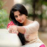 Sathya Devarajan Instagram - ❤️ Her eyes says it all ❤️ Clicks : @weddings_by_arun . . . . . #tamilactress #sathyadevarajan #photoshoot #chennai #tendingpost #tamilponnu #fashioninspo #photoshoot