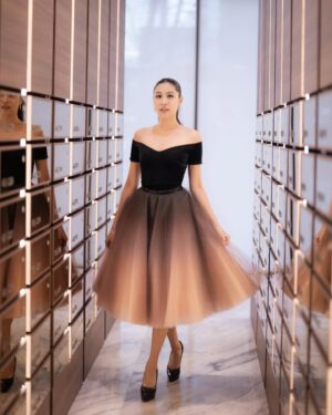 Satida Pinsinchai Instagram - Wrapped in luxury, dressed by Poem, stepping into fantasy✨💖thankyou so much  @poem_official @poemcouture @sean_poem 
Makeup @yiim_makeup 
Hair @ninlagar 
📸 @ixnore 
#mcaimsatida