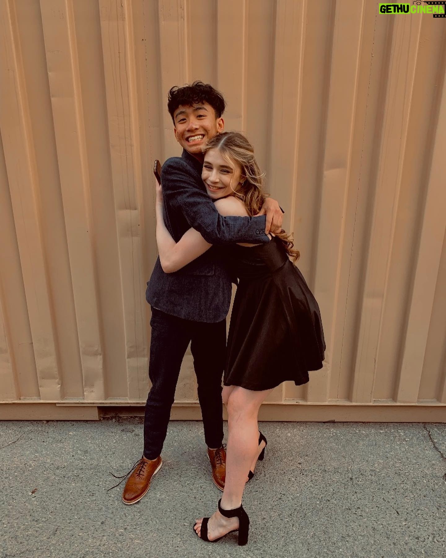 Savannah Kristich Instagram - THAT’S A WRAP ON SENIOR CHOREO ‘22! this year has been my first year back in regular school since elementary. i am so beyond blessed to be able to go to a school that allows us to create, perform, and truly dance. this school year has been so incredibly fun getting to meet new people, who i can now call close friends. thank you to all the dancers for giving it their all this weekend. the energy i felt was so empowering/uplifting, and was just… wow. lastly, thank you to all the senior choreographer’s, you guys did an incredibly good job making these pieces, and i can’t wait to see how far y’all go. im so inspired by the people surrounding me, and i love it here! cant wait for spring showcase! 🤍