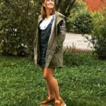 Sawsan Arsheed Instagram - كان عنا مثل بقول لا تطلُّع لفوق بتنكسر رقبتك🤦‍♀️ 😭. واثبتتلي الحياة إنو أهم الشي بالحياة تطلُّع لفوق وتحلم بالأحسن بالأجمل بالانجح ...ارفعوا رؤوسكم وابتسموا مافي شي بيكسر الرقبة غير هالمثل المخابراتي❤️❤️❤️ مساكون خير وامل الكثير من الكرامة #goodday ##love #peaceful #spirit #actress #smile #troyes #france🇫🇷 #syrian#freedom