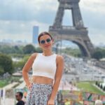 Sawsan Arsheed Instagram – الفرح لحظة
والرضا حياة…🌸🌸🌸. 
#syrianactress #france🇫🇷 #paris #satisfying #love #goodbives #happiness #peace