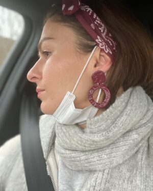 Sawsan Arsheed Instagram - كم منزلٍ في الأَرضِ يألفهُ الفتى
وحنينه أبداً لأوَّلِ منزلِ
صباحكون دفا ومحبّة #syrianactress #france🇫🇷 #goodmorning #love #peace #missfamily