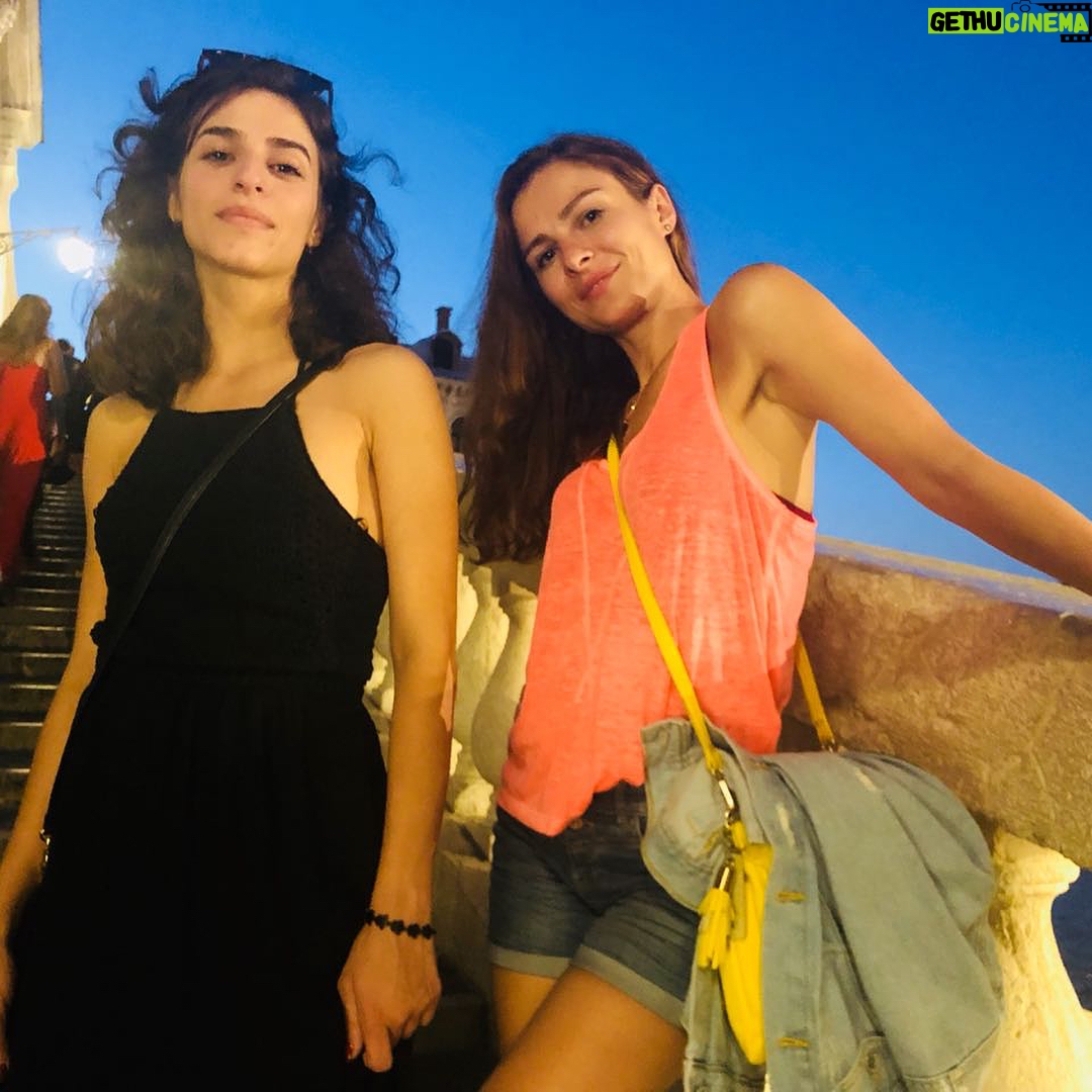 Sawsan Arsheed - 13K Likes - I miss you my little sister 💖💖💖. @alkassarbanialmarjeh #besttime #crazy #girls #syrian #actress #friends #funtimes #venice #festival Thank you @sabamubarak for these wonderful photos