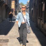 Sawsan Arsheed Instagram – سلام على الذين لاتبدلهم حياة ولا تفرقهم طرق ولا تغيرهم ظروف.  #love #life #hope #goodmorning #france🇫🇷 #syrian_actress #peace  Taken by @maximkhalil1 ❤️❤️❤️