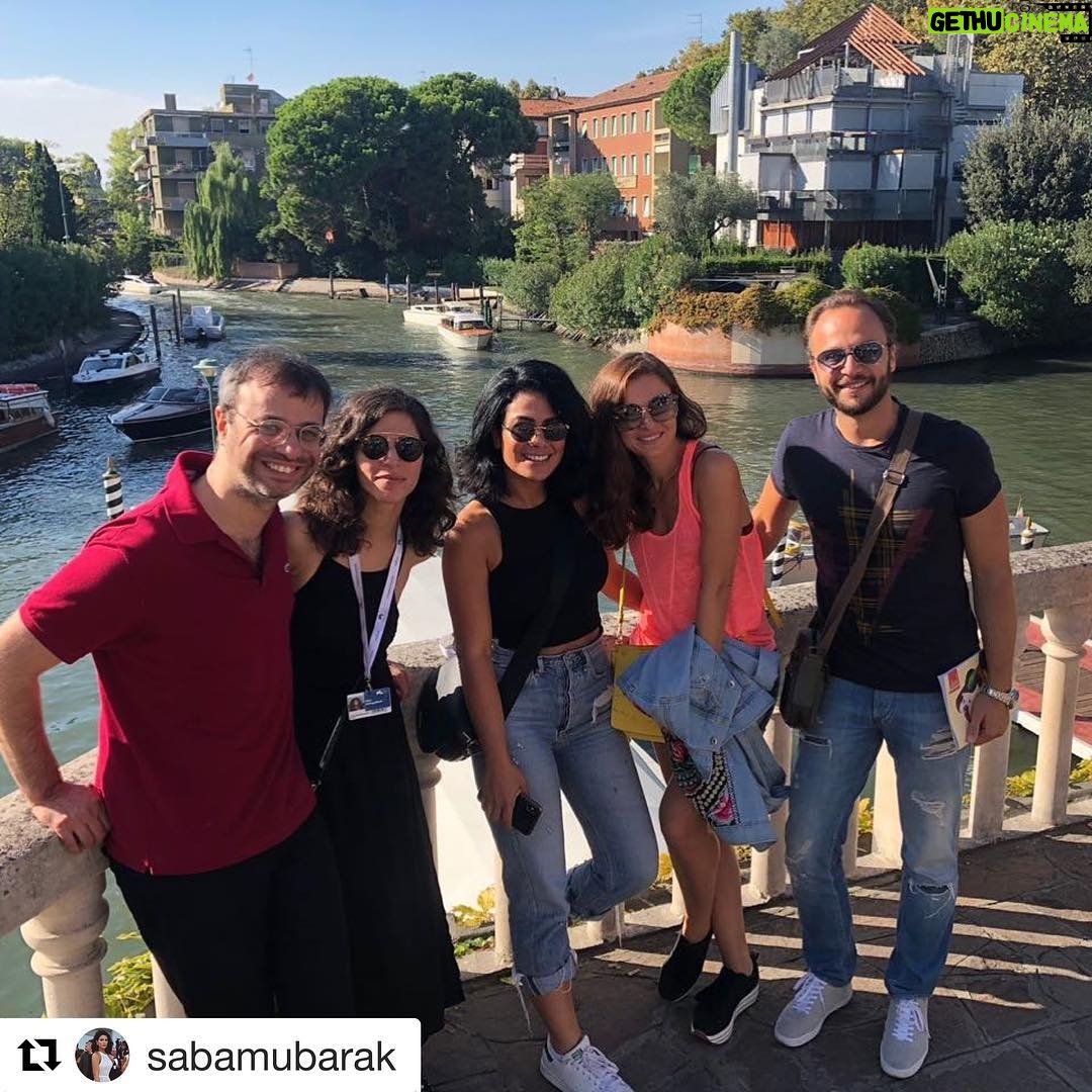 Sawsan Arsheed - 11.6K Likes - We love you and love your sweet heart sabsoub @sabamubarak #friends #love#venise #festival #actress #funtime