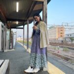 Saya Ichikawa Instagram - ⁡ 麺鉄、新作！新緑の静岡を旅します。天浜線はもちろん、久々の遠鉄が最高でした。好み。 ⁡ 今夜の「衝動」は、47都道府県の米を一気に食べる！です。すごい光景でした。 ⁡ かけクラは天気xクラシックの最後。 そして今日の午後からは青森で公開収録！いらっしゃるみなさま、お待ちしております。 ⁡ BS TBS「麺鉄」 6月25日 21:00〜23:00 ⁡ テレ朝「衝動に駆られてみる」 毎週日曜 24:24〜 Tverで配信あり ⁡ BSテレ東「乗れない鉄道に乗ってみた」こちらも新作。鹿児島市電の芝刈り電車 6月27日 24:00 ⁡ NHKfm 「x（かける）クラシック」 毎週日曜　１４：００〜１５：５０ 毎週月曜　8:00〜 聴き逃しは らじるらじるにて ⁡ J-WAVE 「Orient Star TIME AND TIDE」 毎週土曜　２１時〜 @jwavetimeandtide 聴き逃しはRadikoにて ⁡ #麺鉄 の #衣装 は #ワンピース @pasand_by_nequittezpas #ジャケット @uncrave_official #シューズ @eknfootwear @quorinest #スタイリスト @kanna_manabe #ヘアメイク @hairmake_chibamariko