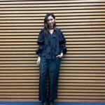 Saya Ichikawa Instagram - 今夜の #世界一受けた授業　に出演します。テーマは①働く乗り物②国際スパイ。企画の振り幅よ。 ⁡ 写真は「ウェス・アンダーソンすぎる風景展 」のオープニングイベントにて。 予想以上に鉄道関連の写真が充実！世界各国の駅や車内、車窓や鉄道のある景色が見られます。 いわゆる鉄道写真とは違う、かわいいらしくチャーミングな風景の数々を是非。12月28日まで渋谷ヒカリエで開催中です。詳しくは @awa__tokyo ⁡ そして今週の @jwavetimeandtide のゲストはエシカルディレクターの坂口真生さん。 NHKFM #かけクラ は青森の公開録音を再度お届けます。一昨日の9時間生放送はらじるらじるで聴き逃し試聴できます。 ⁡ お時間許す方ぜーひー ⁡ 日テレ「世界一受けたい授業」 11/25 19:55-20:55 ⁡ J-WAVE 「Orient Star TIME AND TIDE」 毎週土曜　２１時〜 @jwavetimeandtide 聴き逃しはPodcast版やRadikoにて ⁡ NHKfm 「x（かける）クラシック」 毎週日曜　１４：００〜１５：５０ 毎週月曜　8:00〜 聴き逃しは らじるらじるにて ⁡ 世界一受けたい授業の #衣装 は #セットアップ @mullerofyoshiokubo_official #ブーツ @sergiorossi #ピアス @bonee.official #リング @manarosa_jewel @mandassociates ⁡ #ウェスアンダーソンすぎる風景展 の衣装は #ドレス @cote.official #ピアス #リング @blanciris.official #スタイリスト @kanna_manabe ⁡ 長々とすみません、みなさん良い週末を！ いちかわは寒くて外に出たくないです…