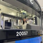 Saya Ichikawa Instagram - 西武鉄道の公式YouTubeチャンネルにて！ 運転士を目指している教習生が西武の養成所で過ごす最後の1日に密着しました。 はじめて見る鉄道の裏側がたくさん。貴重な一日でした。 西武鉄道のYouTube、公式Instagramをぜひご覧くださいませ。 @seibu_railway_information ⁡ ⁡ #西武鉄道 #好きな車両 #思い入れは旧101系 #でも運転するなら8500系 #衣装 は #アウター @ezick.ec.official #シャツ #パンツ @henai_official #ピアス @musselsandmuscles #パンプス @neuna_official #スタイリスト　@kanna_manabe #ヘアメイク #田中翠