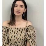 Saya Ichikawa Instagram - 明日、日テレ「ブラックボックス」とNHK「どうもNHK」に出演します。ブラックボックスでは、昔からずっと気になってた謎の組織・モンドセレクションの正体に迫ります。どうもNHKでは以前放送した貨物列車の番組を紹介。 JWAVE 「TIME AND TIDE」(ゲストは 真心ブラザーズ のYO-KINGさん)とNHKFM「かけクラ」(テーマはクラシックx寒)もあります。 ⁡ 写真はNHKプロファイラー、クレオパトラ特集のとき。オンエアは終わりましたが、見逃し配信があるので歴史好きな方はぜひ。 ⁡ NHK総合「どーも、NHK 」 2月18日 11:20〜11:54 ⁡ 日テレ「ブラックボックス」 2月18日 14:00〜15:00 ⁡ J-WAVE 「Orient Star TIME AND TIDE」 毎週土曜　２１時〜 @jwavetimeandtide 聴き逃しはPodcast版にて！ ⁡ NHKfm 「x（かける）クラシック」 毎週日曜　１４：００〜１５：５０ 毎週月曜　8:00〜 聴き逃しは らじるらじるにて BS TBS「麺鉄」東北編 2月18 21:00〜23:00 ⁡ #衣装 は 1,2枚目 #プロファイラー　 #セットアップ @masaco_teranishi #ピアス @lanaswans_official #シューズ @tela9official ⁡ 3-4枚目 どうも、NHK #ジャケット #パンツ #ニット @ponti_tokyo #ピアス @justindavis_jewels @JACK_JOAT #シューズ @daniella_and_gemma ⁡ 5-6枚目 #ブラックボックス #ジャケット @the_yon_official #シアートップス @provoke_design_boutique @JACK_JOAT #リング @theofficialpandora #シューズ @mollinishoes @JACK_JOAT ⁡ #ヘアメイク　@hairmake_chibamariko #スタイリング @kanna_manabe 長々と失礼しました。良い週末を！