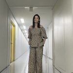 Saya Ichikawa Instagram - 明日、日テレ「ブラックボックス」とNHK「どうもNHK」に出演します。ブラックボックスでは、昔からずっと気になってた謎の組織・モンドセレクションの正体に迫ります。どうもNHKでは以前放送した貨物列車の番組を紹介。 JWAVE 「TIME AND TIDE」(ゲストは 真心ブラザーズ のYO-KINGさん)とNHKFM「かけクラ」(テーマはクラシックx寒)もあります。 ⁡ 写真はNHKプロファイラー、クレオパトラ特集のとき。オンエアは終わりましたが、見逃し配信があるので歴史好きな方はぜひ。 ⁡ NHK総合「どーも、NHK 」 2月18日 11:20〜11:54 ⁡ 日テレ「ブラックボックス」 2月18日 14:00〜15:00 ⁡ J-WAVE 「Orient Star TIME AND TIDE」 毎週土曜　２１時〜 @jwavetimeandtide 聴き逃しはPodcast版にて！ ⁡ NHKfm 「x（かける）クラシック」 毎週日曜　１４：００〜１５：５０ 毎週月曜　8:00〜 聴き逃しは らじるらじるにて BS TBS「麺鉄」東北編 2月18 21:00〜23:00 ⁡ #衣装 は 1,2枚目 #プロファイラー　 #セットアップ @masaco_teranishi #ピアス @lanaswans_official #シューズ @tela9official ⁡ 3-4枚目 どうも、NHK #ジャケット #パンツ #ニット @ponti_tokyo #ピアス @justindavis_jewels @JACK_JOAT #シューズ @daniella_and_gemma ⁡ 5-6枚目 #ブラックボックス #ジャケット @the_yon_official #シアートップス @provoke_design_boutique @JACK_JOAT #リング @theofficialpandora #シューズ @mollinishoes @JACK_JOAT ⁡ #ヘアメイク　@hairmake_chibamariko #スタイリング @kanna_manabe 長々と失礼しました。良い週末を！