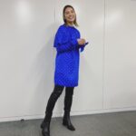 Sayaka Akimoto Instagram – 3/4 マイナビBe booster!のお衣装です。
ザディグエボルテール
zadigetvoltaire
ブーツ
フリーランス
freelance
ピアス
abiste
パキッとした青を着たら気持ちがシャキッとしました👸
相変わらず、私の笑顔はミニ恐竜感あるよね🦖😂