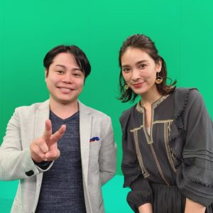 Sayaka Akimoto Instagram - 4/1 マイナビBe a booster!
衣装は
ワンピース
casa_fline
ピアス
velnica 
靴
ZARA

めちゃくちゃ可愛いワンピースありがとうございました🌸☺️
ノンスタイル井上さんはいつもポジティブ、スタジオの熱量が上がりました！ありがとうございました🙇‍♀️来週もゲスト出演して下さいます！お楽しみに。