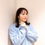 Sayaka Isoyama Instagram - 先日放送 テレビ東京系『有吉の世界同時中継』 エジプトの貴重映像もあり、興奮しました！！ ニット @ropepicnic_official チェックスカート @quaranciel_official イヤリング、リング @phoebe_official シューズ @dianashoespress