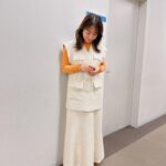 Sayaka Isoyama Instagram - 明日21時〜 フジテレビ系『ホンマでっか!?TV』に 出演させていただきます！ お掃除に役立つ情報満載！！ 私も収録後、早速実行しています！笑 ジレ.タートル.スカート @intimite_onemile イヤリング @threefourtime_official ネックレス.リング @cocoshnik_official パンプス @charleskeith_jp
