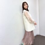 Sayaka Isoyama Instagram - 明日よる10時から テレビ朝日系『ザ・ニンチドショー』 出演させていただきます！ 懐かしい家電が出てきますよ〜 ジレ @celford_official ブラウス　@intimite_onemile スカート　@ropepicnic_official イヤリング.リング　@grossejapan パンプス　@dianashoespress
