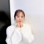 Sayaka Isoyama Instagram - 先日出演させていただいた TBSテレビ系『サンデージャポン』 またもやモノマネの振りがあり、メンタル強くなりました笑 アンミカさんに、カラダのケアの事教えてもらった！ カーディガン 、スカート @ropepicnic_official イヤリング、リング @phoebe_official