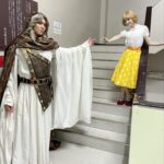 Sayaka Kanda Instagram – 載せきれていなかった帝劇でのお写真！
げんげんイズミルと。
わたしお衣装がまだ完成系じゃなくすみません💦
元基背がおっきい！笑
#王家の紋章
#平方元基
#イズミル
#キャロル
#ヒーローどっち推し？