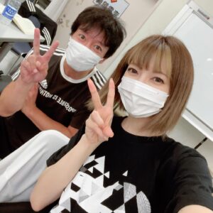 Sayaka Kanda Instagram - 2021から2022年版の「マイ・フェア・レディ」はてらかんです！！
寺脇さんとのお芝居もすごく楽しいです^ ^
また新たなオリジナリティを見つけて。
今日はメニューぎゅうぎゅうでしたが頭がウニにならないよう頑張ります。笑
#寺脇康文
#ヒギンズ
#イライザ
#マイフェアレディ