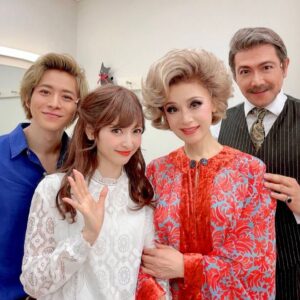 Sayaka Kanda Instagram - 「ローズのジレンマ」東京公演ぶじに千穐楽を迎えました！
すぐに地方公演がありますが、ひとまず。
シアタークリエでご観劇いただいたお客様、どうもありがとうございました！
#ローズのジレンマ