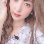 Sayaka Kanda Instagram – からのウェーブ巻き。