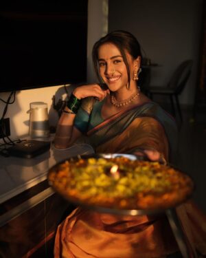 Sayali Salunkhe Instagram - नखरे वाली✨❤️

📸 : @iam_nishantpol