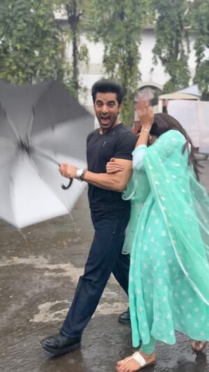 Sayali Salunkhe Instagram - Man Fridaying for one n only Vandana Karmalkar 🫡