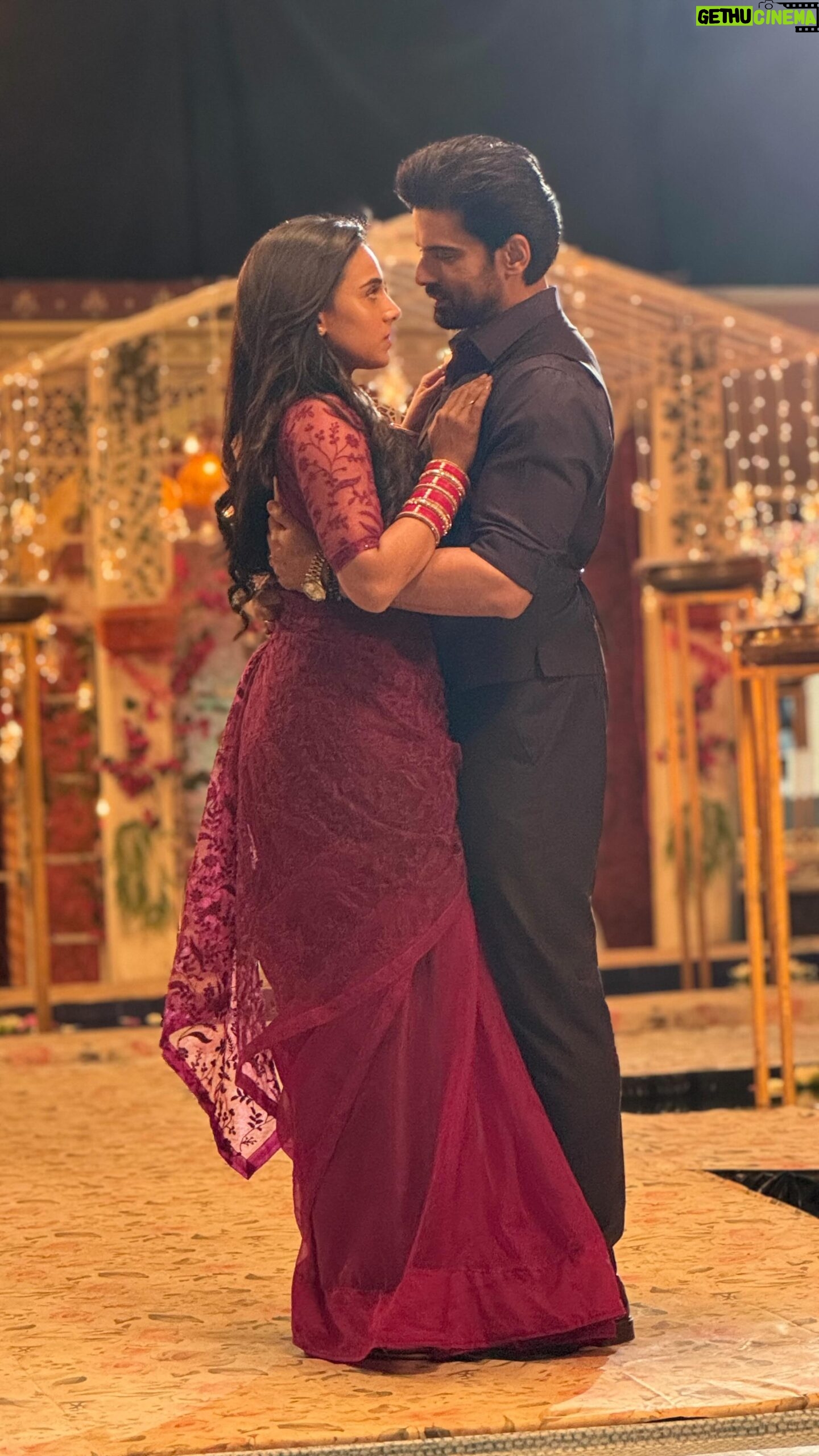 Sayali Salunkhe - 31.6K Likes - Love is in the air ❤️ #kuvan 

#baateinkuchankaheesi