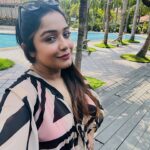 Sayantani Guhathakurta Instagram - I was not ready .. let's rewind the weekend ..😎⛱️ Swipe left ◀️ Outfit - @lalingerie_india