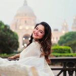 Sayantani Guhathakurta Instagram - বছরের প্রথম দিনটা কাটুক নিজের মতো করে...🥰 হাসিতে খুশিতে ভরে উঠুক নতুন বছরের প্রতিটি দিন ,শুভ নববর্ষ 🙏🏻 #reels #reelsinstagram #reellove #reelvideo #reeitfeelit #reelkarofeelkaro #reelkorbofeelkorbo #trending #boireeltime Jewellery - @style_addict_jewellery Captured by @clickbuzzabir ast - @sayan_rakshit95