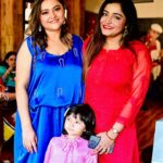 Sayantani Guhathakurta Instagram – Life is all about having a good time. …🥰
Meeting @koneenica_banerjee on her birthday ❤️
Swipe left ◀️
#latepost #meeting #onherbirthday
Click – @photographershubham