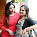 Sayantani Guhathakurta Instagram – Life is all about having a good time. …🥰
Meeting @koneenica_banerjee  on her birthday ❤️
Swipe left ◀️
#latepost #meeting  #onherbirthday 
Click – @photographershubham