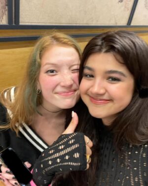 Saylor Bell Curda Instagram - here’s to the girl that taught me lifelong friendships can be formed in a week and scream singing your favorite songs is better with a partner. happy birthday my saratonin, I love you like air🫶
- dirty little rat