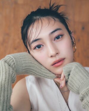 Sayu Kubota Instagram - MORE 3月号
河嶋希さんの“のんメイク”バランス学

河嶋さんの魔法にかかりました
ぜひご覧下さい💜

Photo @tokyojorkphotogram 
hair make @kawashimanozomi_official 
styling @mar_it 

for @moremagjp