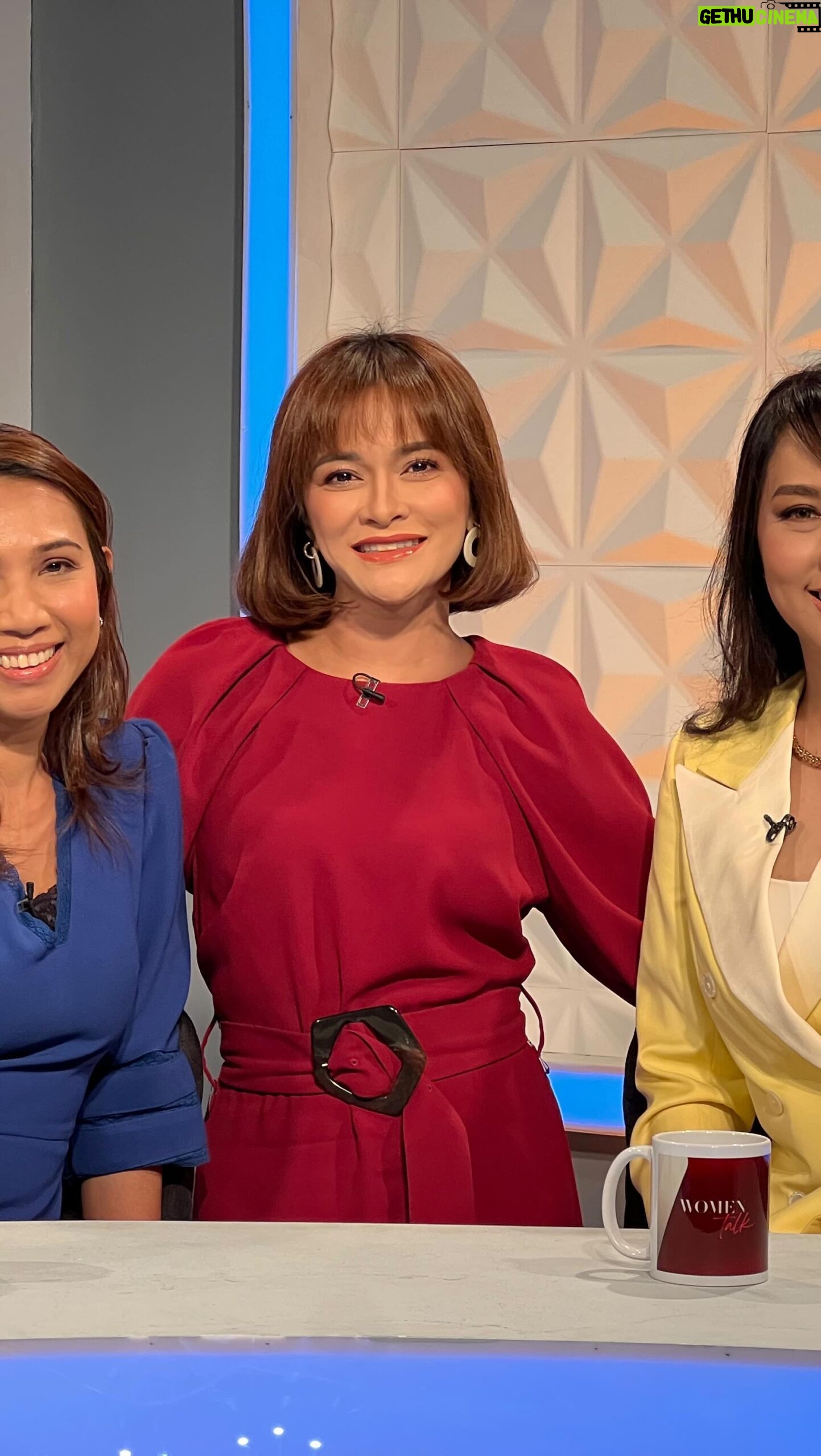 Sazzy Falak Instagram - We celebrate the incredible achievements of women who are breaking barriers and leading the pack in various fields. Our inspiring panel of accomplished women will discuss their journeys, challenges faced, and the evolving landscape for female leaders. Catch us this Saturday, 5pm on @tv3malaysia and stream live in HD on @tontonmy #womentalk #womentalkshow #womentalktv3