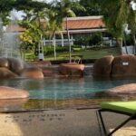 Sazzy Falak Instagram – Staying in the @westinlangkawi villa has its perks, like privacy for instance and huge space to chill with your family or group of friends. 

Tapi rindu jugak nak lepak kat the main pool area and hang out at the restaurants like Tide Cafe that’s situated by the beach. So this morning I decided to go explore the beach and hotel by myself since @nash_idrus and Tiara went to Chenang to surf, and Imaan and Idris were still recovering from their fever.  Nothing like enjoying the morning sun at the beach ☀️🏝️